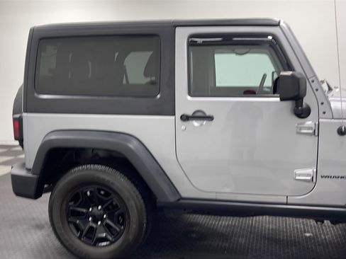 Used 2014 Jeep Wrangler Sport AWD/4WD image 18