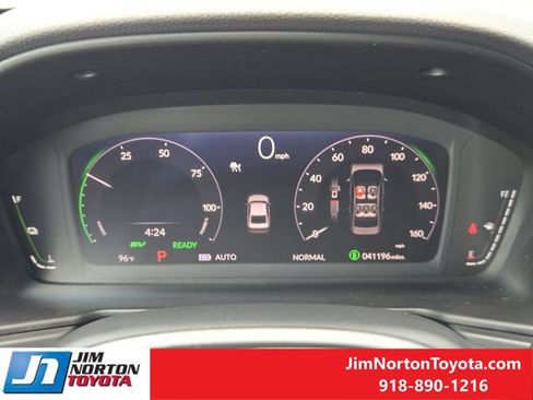 Used 2024 Honda Accord Sport image 17