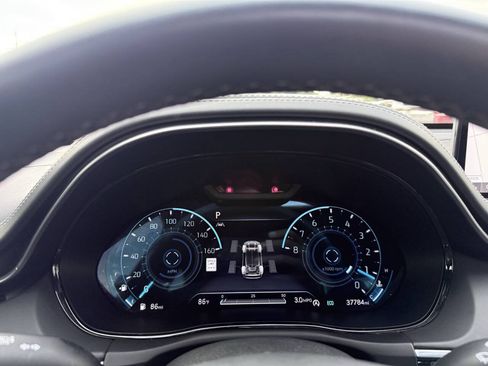 Used 2023 Genesis GV70 2.5T w/ Sport Prestige Package AWD/4WD image 32