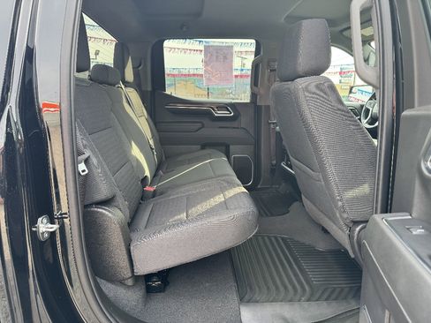 Used 2023 Chevrolet Silverado 1500 RST w/ Z71 Off-Road Package image 13