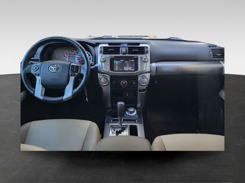 Used 2017 Toyota 4Runner Limited image 7