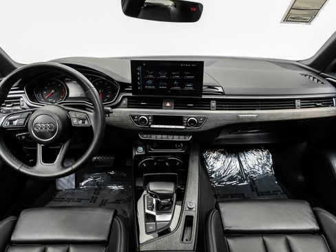 Used 2023 Audi A4 2.0T Premium w/ Convenience Package image 19