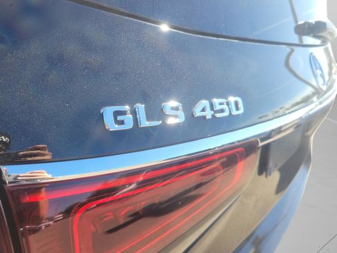 Used 2020 Mercedes-Benz GLS 450 4MATIC image 28