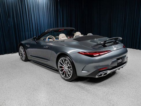 Certified 2022 Mercedes-Benz SL 55 AMG 4MATIC image 11