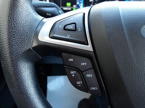 Used 2018 Ford Fusion S FWD image 15