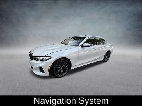 Used 2025 BMW 330i Sedan RWD image 3