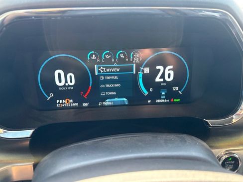 Used 2022 Ford F150 Lariat w/ Equipment Group 502A High AWD/4WD image 4