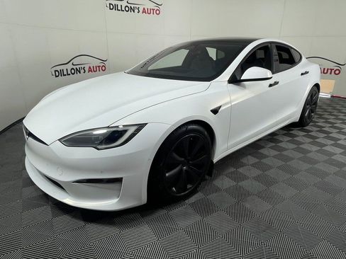 Used 2023 Tesla Model S Standard Range image 5