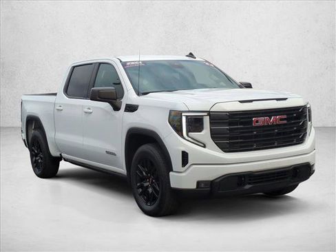 Used 2023 GMC Sierra 1500 Elevation image 3