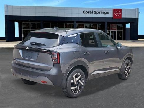 New 2026 Nissan Kicks SV w/ SV Premium Package FWD image 5