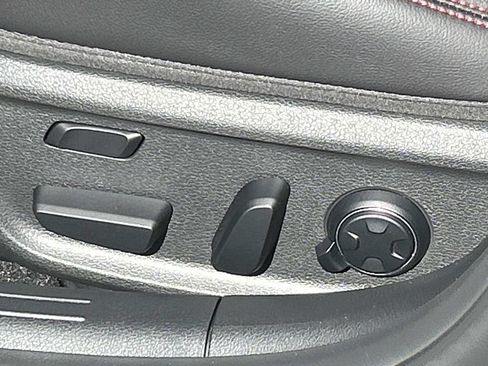New 2026 Genesis G70 3.3T Sport Prestige AWD/4WD image 15