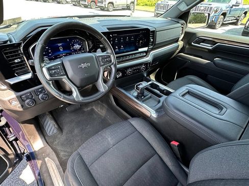 Used 2022 Chevrolet Silverado 1500 RST w/ Z71 Off-Road Package AWD/4WD image 21