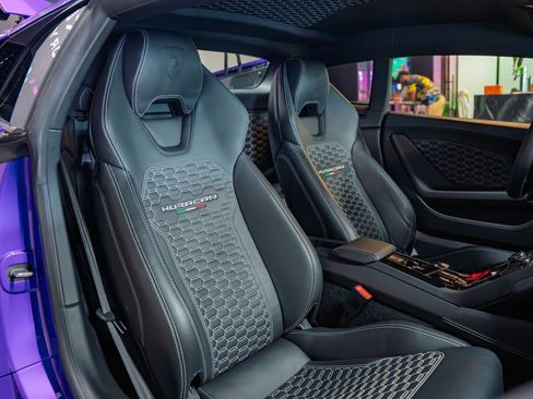 Used 2018 Lamborghini Huracan LP 580-2 RWD image 11