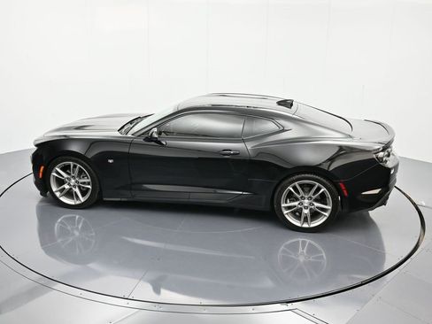 Used 2022 Chevrolet Camaro LT w/ RS Package image 31