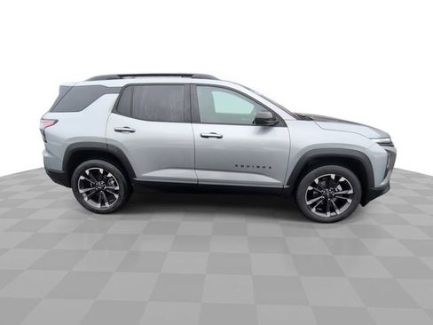 Certified 2025 Chevrolet Equinox RS image 9