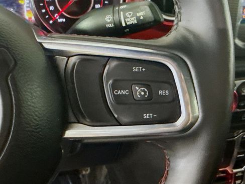 Used 2021 Jeep Gladiator Rubicon w/ Cold Weather Group AWD/4WD image 15