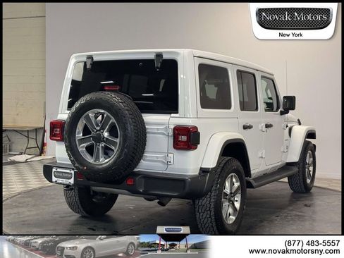 Used 2020 Jeep Wrangler Unlimited Sahara image 10