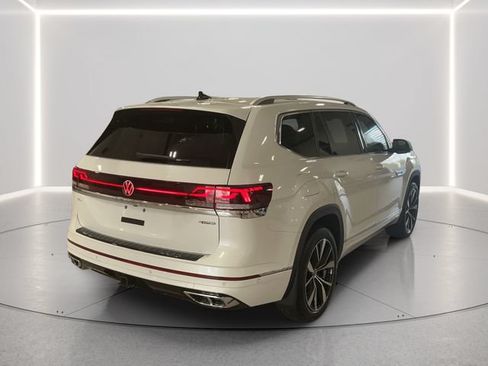 Certified 2026 Volkswagen Atlas SEL Premium R-Line AWD/4WD image 6