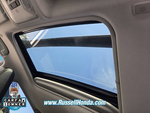 Used 2025 Toyota RAV4 XLE Premium FWD image 6