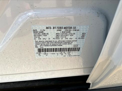 Used 2024 Ford Maverick XLT image 35