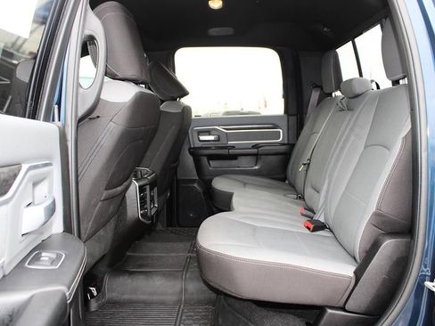 Used 2023 RAM 3500 Big Horn w/ Level B Equipment Group AWD/4WD image 14