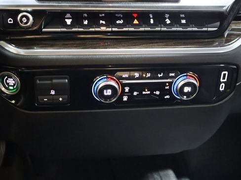 Used 2024 GMC Sierra 2500 SLE image 66