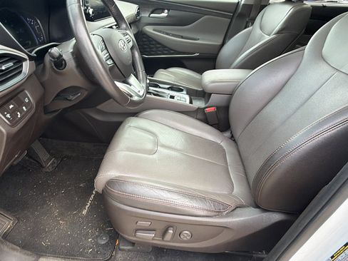 Used 2020 Hyundai Santa Fe Limited image 16