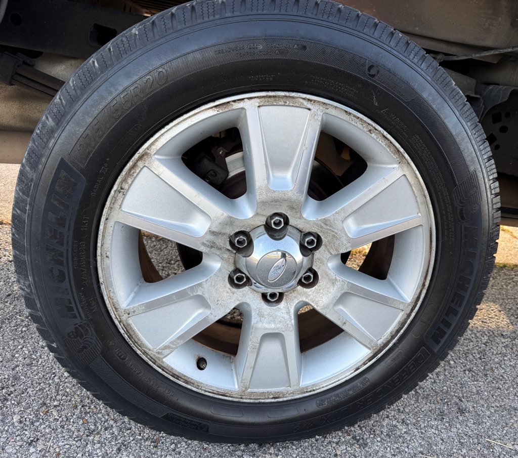Used 2011 Ford F150 Lariat w/ Lariat Plus Pkg RWD image 23