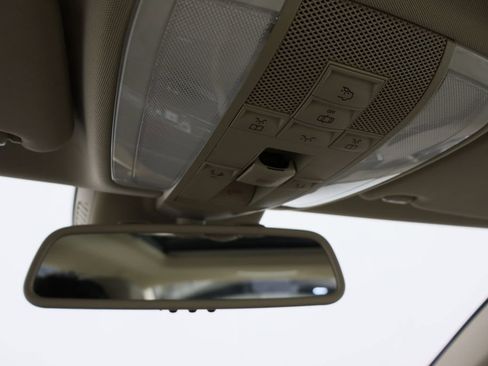 Used 2014 Mercedes-Benz E 550 Coupe image 24