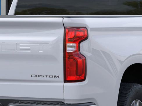 New 2026 Chevrolet Silverado 1500 Custom image 24
