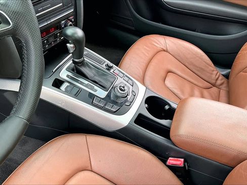 Used 2010 Audi A5 2.0T Premium Plus image 12