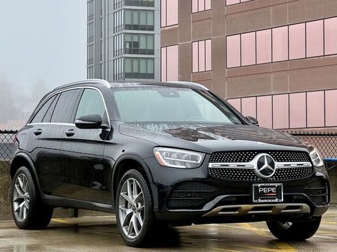 Used 2022 Mercedes-Benz GLC 300 GLC 300 image 1