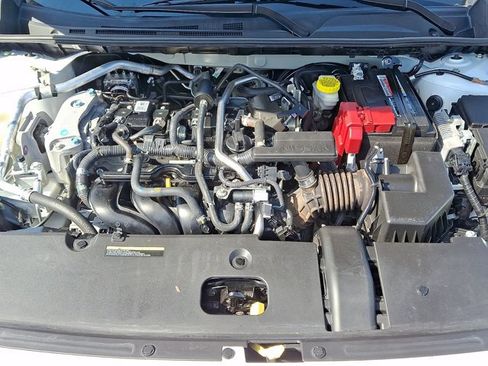Used 2024 Nissan Sentra SV FWD image 27