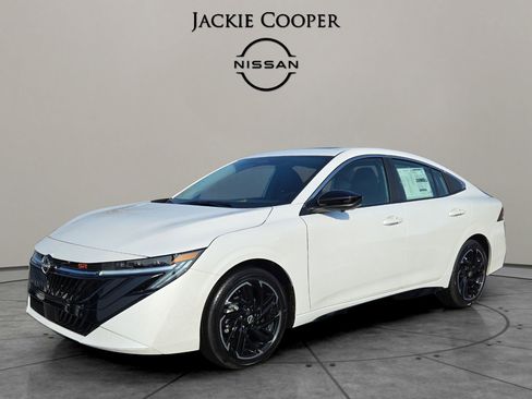 New 2026 Nissan Sentra SR w/ SR Premium Package image 1