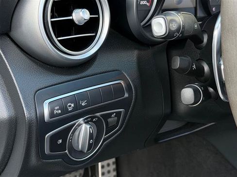 Used 2018 Mercedes-Benz C 63 AMG S image 33