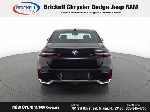 Used 2024 BMW 740i image 21