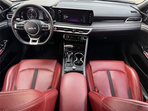 Used 2023 Kia K5 GT-Line image 11