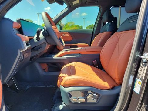 New 2027 Kia Telluride SX FWD image 14