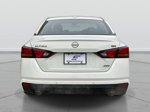 Used 2025 Nissan Altima 2.5 SR image 6