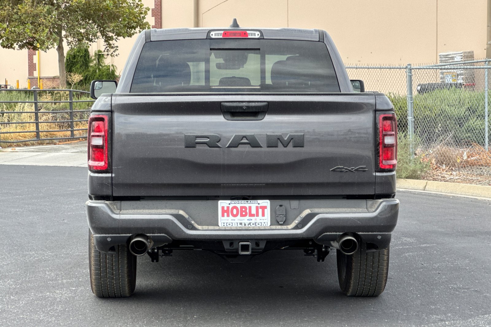 New 2026 RAM 1500 Express AWD/4WD image 4