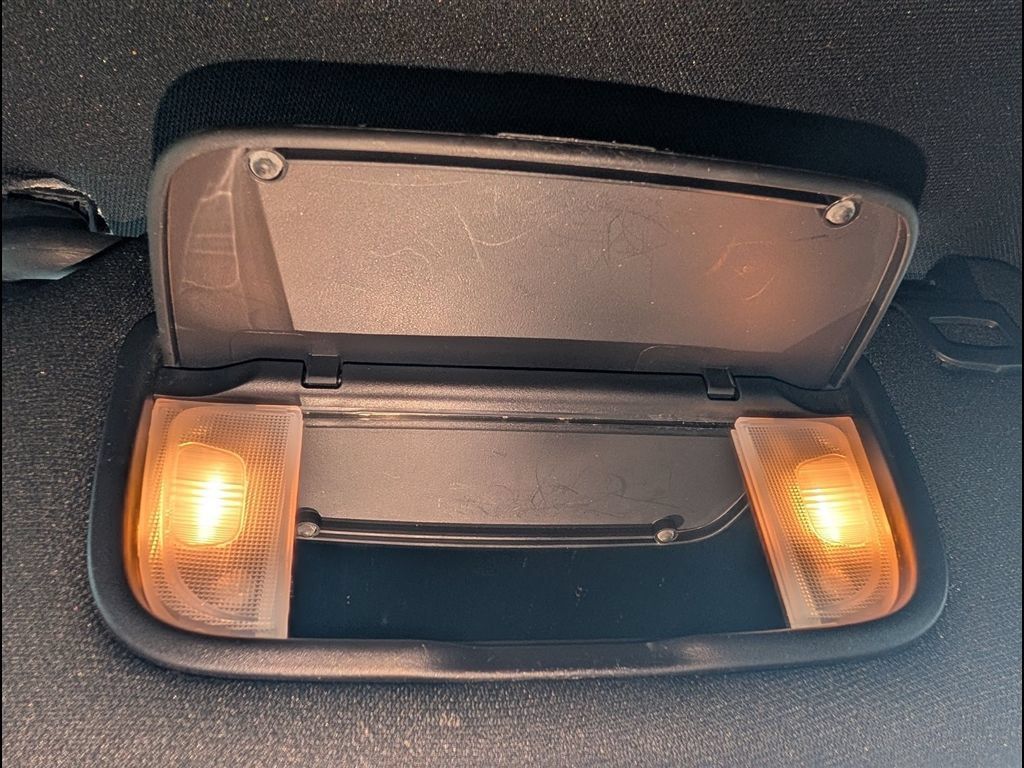 Used 2023 Ford Edge ST-Line AWD/4WD image 30