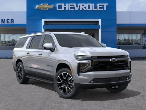 New 2026 Chevrolet Suburban RST image 7
