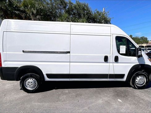 Used 2023 RAM ProMaster 3500 FWD image 18