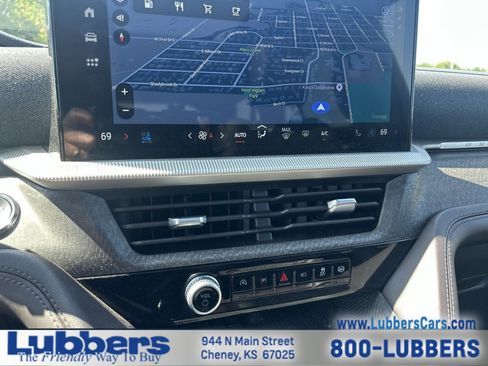 Used 2025 Ford Explorer Platinum w/ LUX Leather Package AWD/4WD image 18