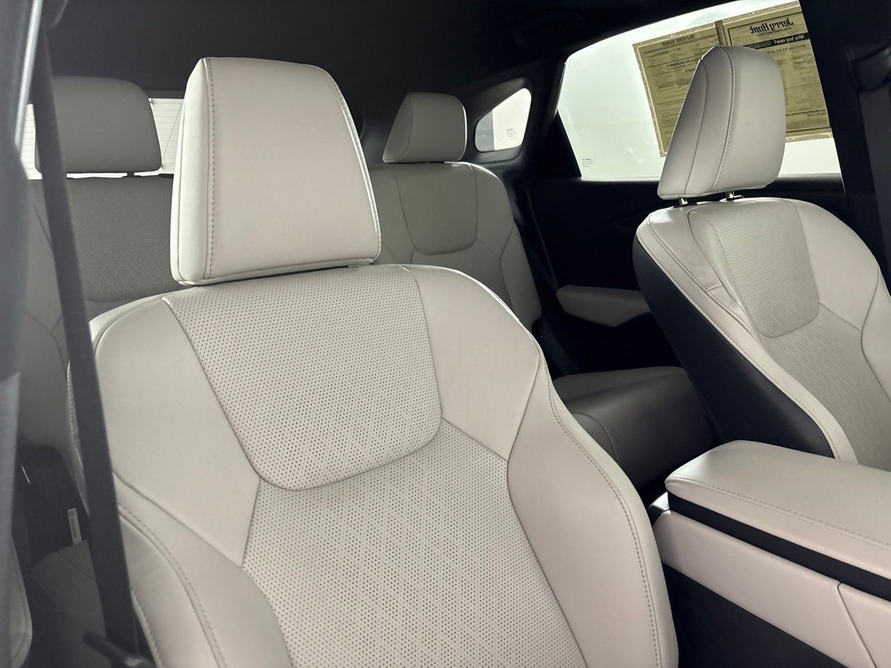 Used 2024 Lexus RX 350 FWD image 29