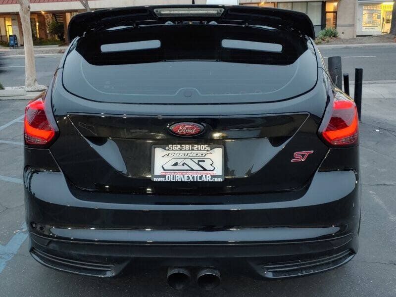 Used 2014 Ford Focus ST w/ Equipment Group 202A FWD image 26
