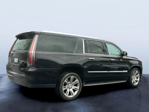 Used 2015 Cadillac Escalade ESV Luxury AWD/4WD image 5