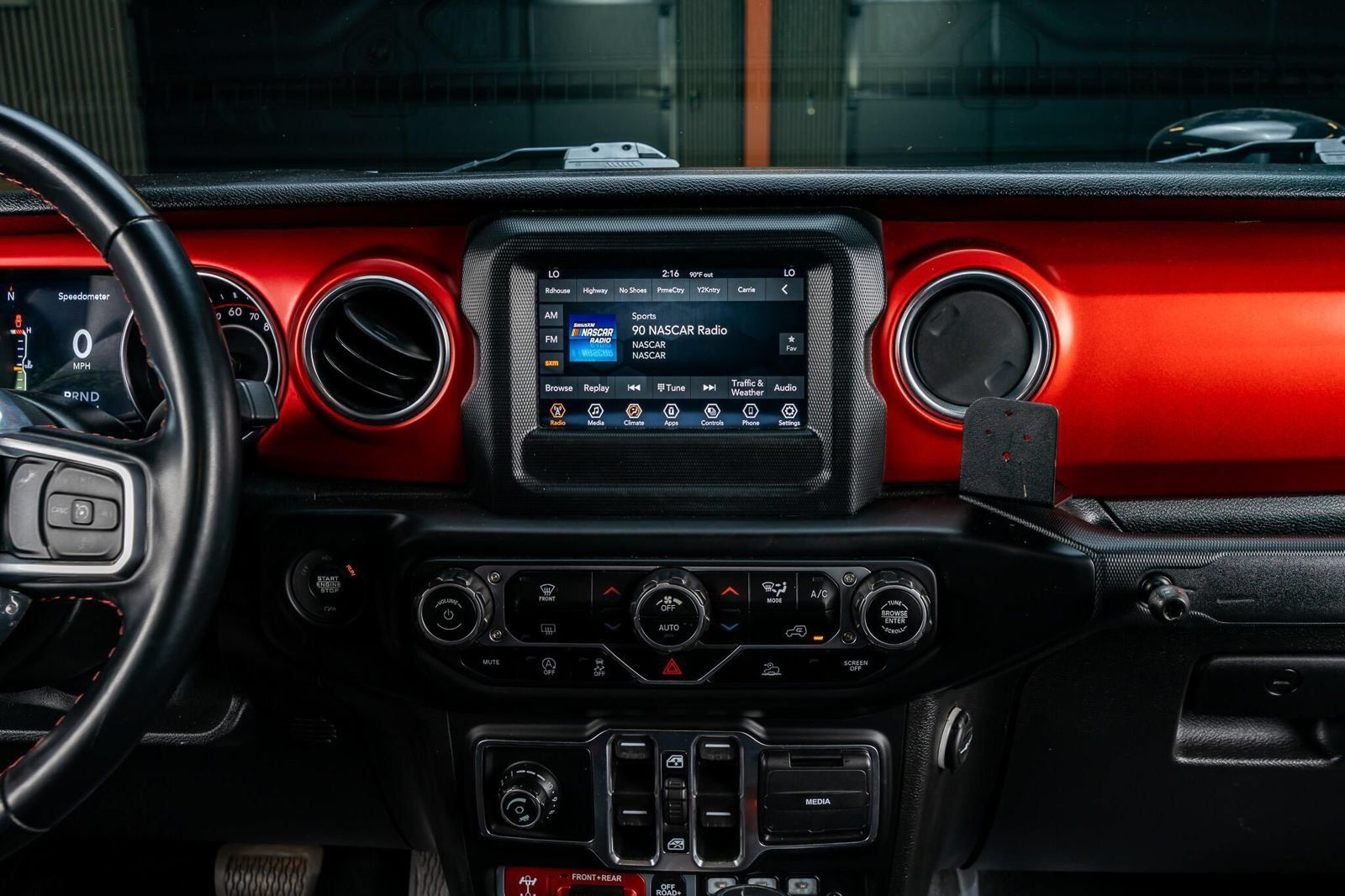 Used 2021 Jeep Gladiator Rubicon w/ LED Lighting Group AWD/4WD image 22