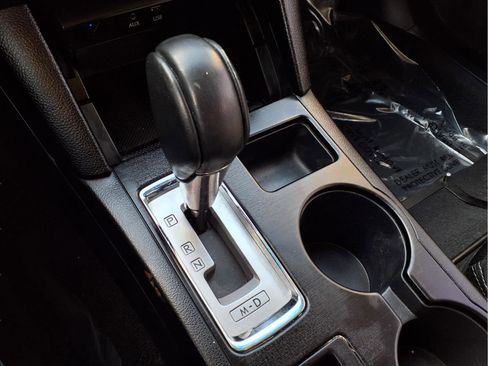 Used 2017 Subaru Legacy 2.5i Premium image 21