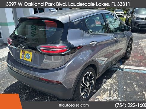 Used 2023 Chevrolet Bolt LT FWD image 10